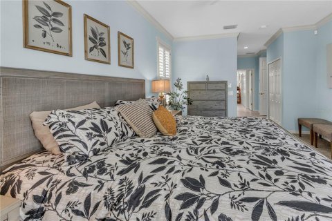 House in Lakewood Ranch, Florida 4 bedrooms, 230.68 sq.m. № 1914111 - photo 21
