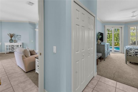 House in Lakewood Ranch, Florida 4 bedrooms, 230.68 sq.m. № 1914111 - photo 19