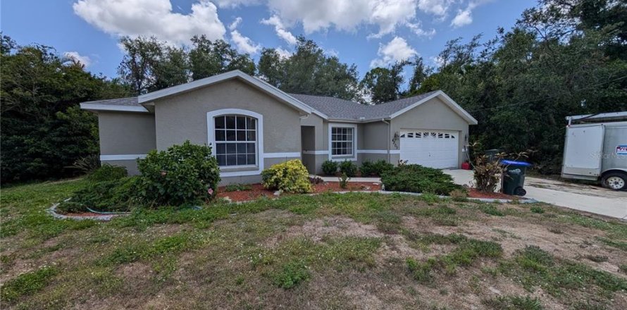 House in North Port, Florida 3 bedrooms, 121.61 sq.m. № 1757486