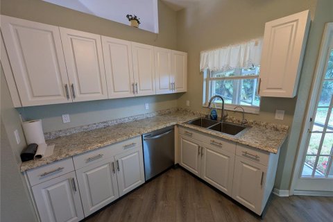 House in North Port, Florida 3 bedrooms, 121.61 sq.m. № 1757486 - photo 9