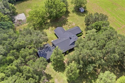 House in Hawthorne, Florida 3 bedrooms, 239.69 sq.m. № 2232310 - photo 7