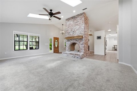 House in Hawthorne, Florida 3 bedrooms, 239.69 sq.m. № 2232310 - photo 20