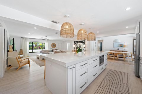 Villa ou maison à vendre à Jupiter, Floride: 4 chambres, 191.38 m2 № 2420860 - photo 15