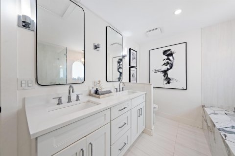 Villa ou maison à vendre à Jupiter, Floride: 4 chambres, 191.38 m2 № 2420860 - photo 29