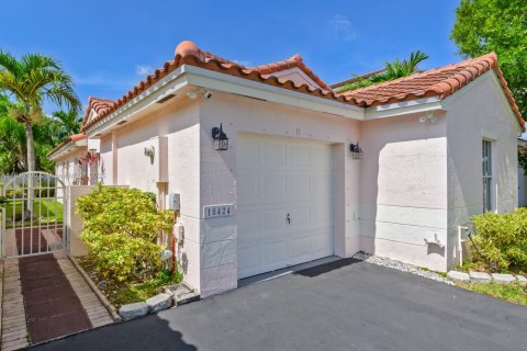 House in Pembroke Pines, Florida 3 bedrooms, 130.34 sq.m. № 1770511 - photo 26
