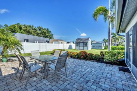 Casa en venta en Port Charlotte, Florida, 2 dormitorios, 129.6 m2 № 1840327 - foto 19
