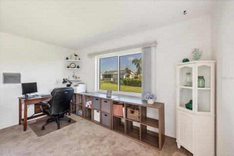 Casa en venta en Port Charlotte, Florida, 2 dormitorios, 129.6 m2 № 1840327 - foto 9