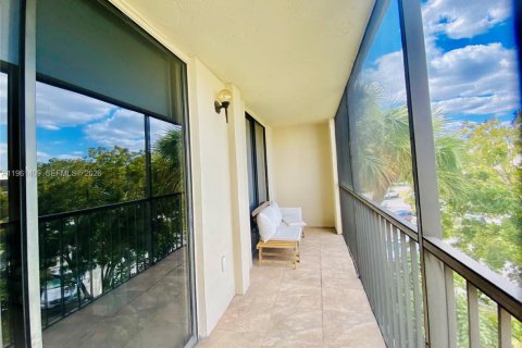 Снять в аренду кондоминиум в Майами, Флорида 2 спальни, 89.65м2, № 2031908 - фото 11