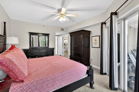 Condo in New Smyrna Beach, Florida, 3 bedrooms № 2103719 - photo 23