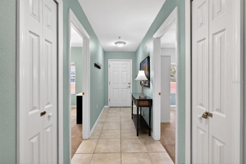 Condo in New Smyrna Beach, Florida, 3 bedrooms № 2103719 - photo 4