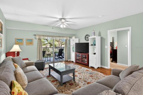 Condo in New Smyrna Beach, Florida, 3 bedrooms № 2103719 - photo 20