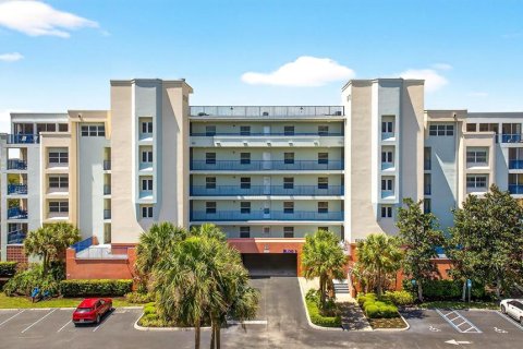 Condo à New Smyrna Beach, Floride, 3 chambres  № 2103719