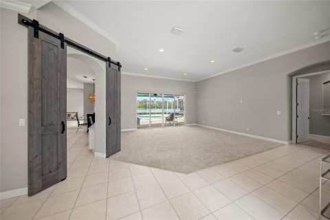 House in Sarasota, Florida 4 bedrooms, 319.86 sq.m. № 2393632 - photo 8