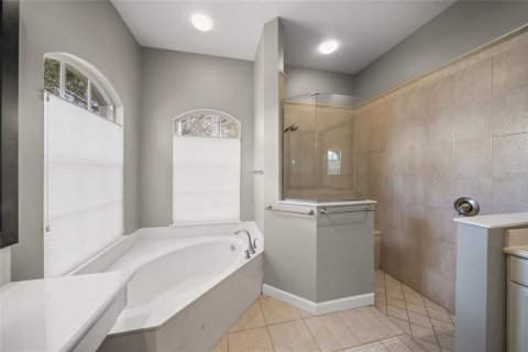 House in Sarasota, Florida 4 bedrooms, 319.86 sq.m. № 2393632 - photo 27