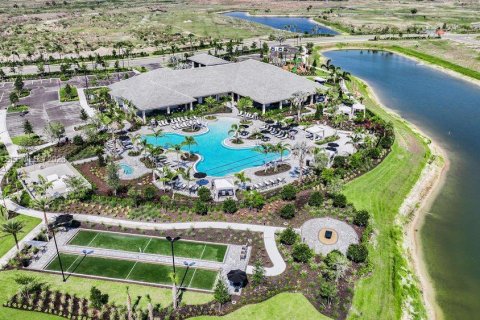 Купить виллу или дом в Порт-Сент-Луси, Флорида 3 спальни, № 2068324 - фото 22