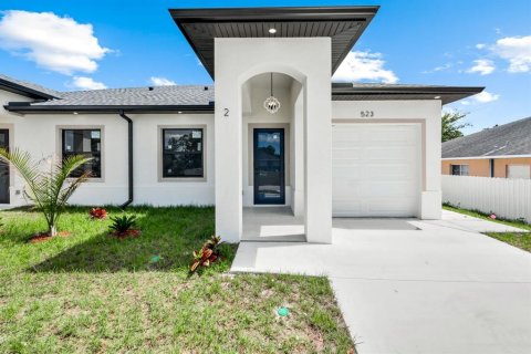 Immobilier commercial à vendre à Lehigh Acres, Floride: 30 chambres, 113.53 m2 № 2093154 - photo 3