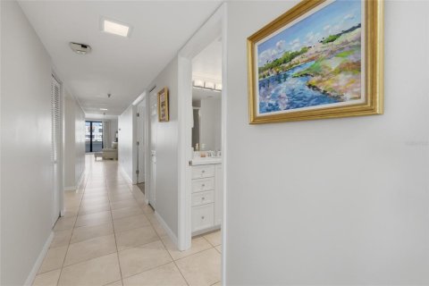 Copropriété à vendre à Longboat Key, Floride: 3 chambres, 158.58 m2 № 2093101 - photo 12