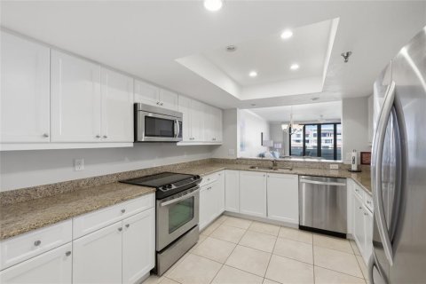 Copropriété à vendre à Longboat Key, Floride: 3 chambres, 158.58 m2 № 2093101 - photo 20
