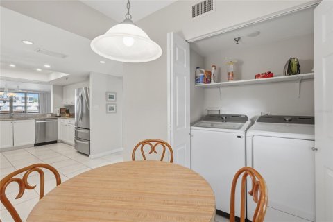 Copropriété à vendre à Longboat Key, Floride: 3 chambres, 158.58 m2 № 2093101 - photo 17