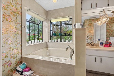 Casa en venta en Indian lake estates, Florida, 3 dormitorios, 446.67 m2 № 2102546 - foto 22