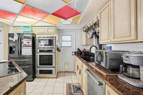 Casa en venta en Indian lake estates, Florida, 3 dormitorios, 446.67 m2 № 2102546 - foto 8