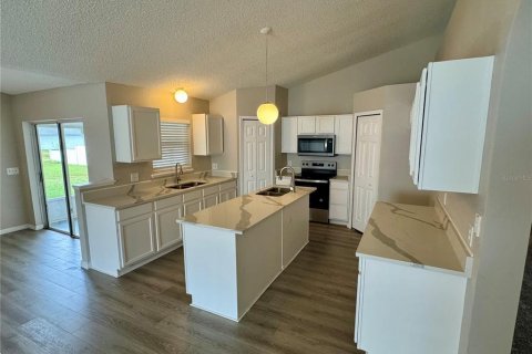 Villa ou maison à vendre à Jacksonville, Floride: 4 chambres, 198.25 m2 № 1437172 - photo 6