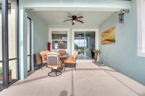 House in Winter Garden, Florida 4 bedrooms, 278.43 sq.m. № 1866489 - photo 24