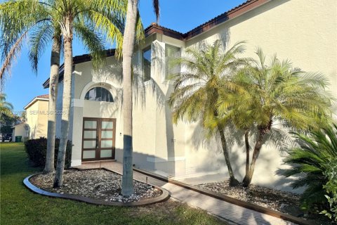 Купить виллу или дом в Мирамар, Флорида 4 спальни, 231.42м2, № 1997281 - фото 3