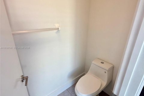 Купить виллу или дом в Мирамар, Флорида 4 спальни, 231.42м2, № 1997281 - фото 16