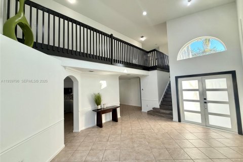 Купить виллу или дом в Мирамар, Флорида 4 спальни, 231.42м2, № 1997281 - фото 4