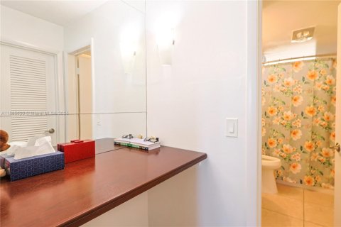 Снять в аренду кондоминиум в Авентура, Флорида 1 спальня, 72.46м2, № 1932578 - фото 12