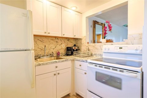 Снять в аренду кондоминиум в Авентура, Флорида 1 спальня, 72.46м2, № 1932578 - фото 5