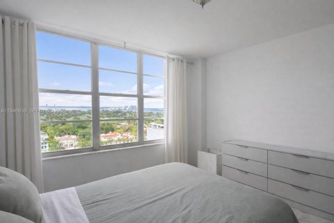 Condominio en alquiler en Miami Beach, Florida, 2 dormitorios, 96.62 m2 № 2003215 - foto 24