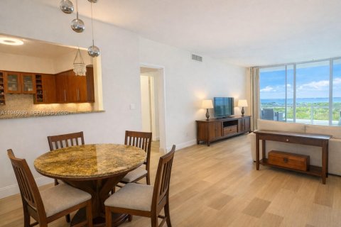 Condominio en alquiler en Miami Beach, Florida, 2 dormitorios, 96.62 m2 № 2003215 - foto 12