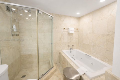 Condominio en alquiler en Miami Beach, Florida, 2 dormitorios, 96.62 m2 № 2003215 - foto 21