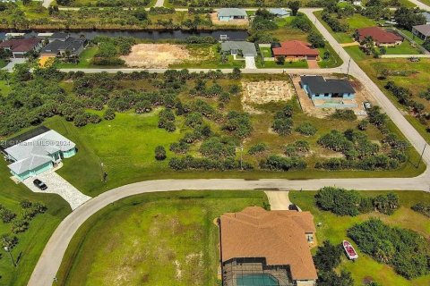 Land in Port Charlotte, Florida № 2164348