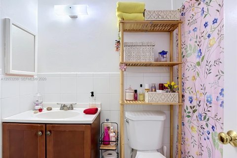 Copropriété à vendre à Miami, Floride: 1 chambre, 66.15 m2 № 2263592 - photo 25