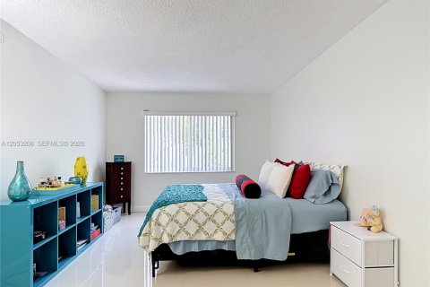 Copropriété à vendre à Miami, Floride: 1 chambre, 66.15 m2 № 2263592 - photo 21