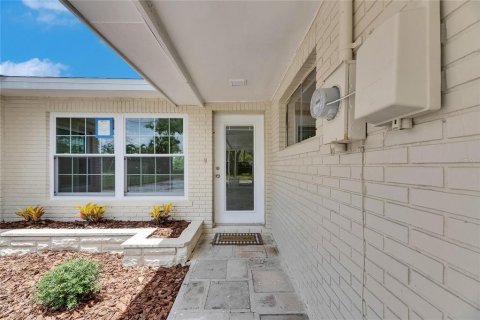 Casa en alquiler en Ruskin, Florida, 4 dormitorios, 186.73 m2 № 1796652 - foto 19