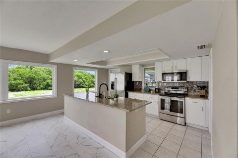 Casa en alquiler en Ruskin, Florida, 4 dormitorios, 186.73 m2 № 1796652 - foto 3