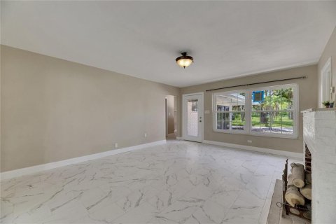 Casa en alquiler en Ruskin, Florida, 4 dormitorios, 186.73 m2 № 1796652 - foto 25
