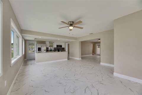 Casa en alquiler en Ruskin, Florida, 4 dormitorios, 186.73 m2 № 1796652 - foto 29
