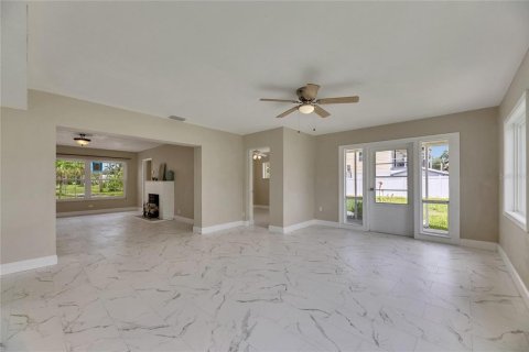 Casa en alquiler en Ruskin, Florida, 4 dormitorios, 186.73 m2 № 1796652 - foto 30