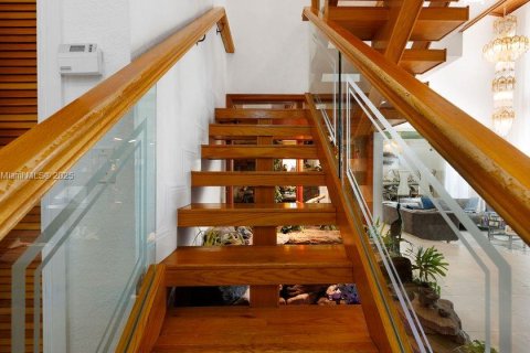 Купить виллу или дом в Хайалиа, Флорида 5 спален, 346.71м2, № 1957633 - фото 17