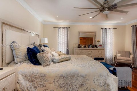 Купить виллу или дом в Хайалиа, Флорида 5 спален, 346.71м2, № 1957633 - фото 21