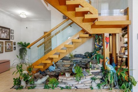 Купить виллу или дом в Хайалиа, Флорида 5 спален, 346.71м2, № 1957633 - фото 6