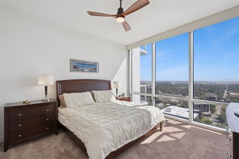 Condo in Orlando, Florida, 2 bedrooms № 2115955 - photo 21