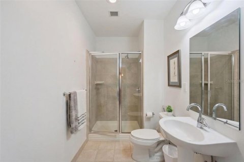 Condo in Orlando, Florida, 2 bedrooms № 2115955 - photo 27