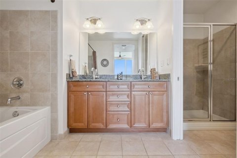 Condo in Orlando, Florida, 2 bedrooms № 2115955 - photo 23