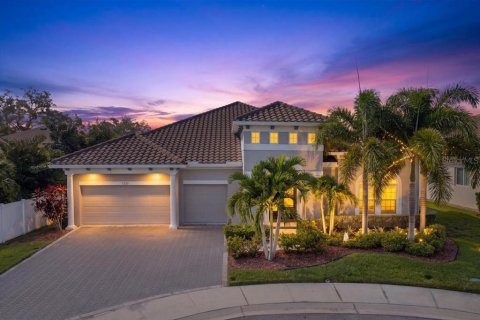 Casa en Dunedin, Florida 4 dormitorios, 294.87 m2 № 2383505